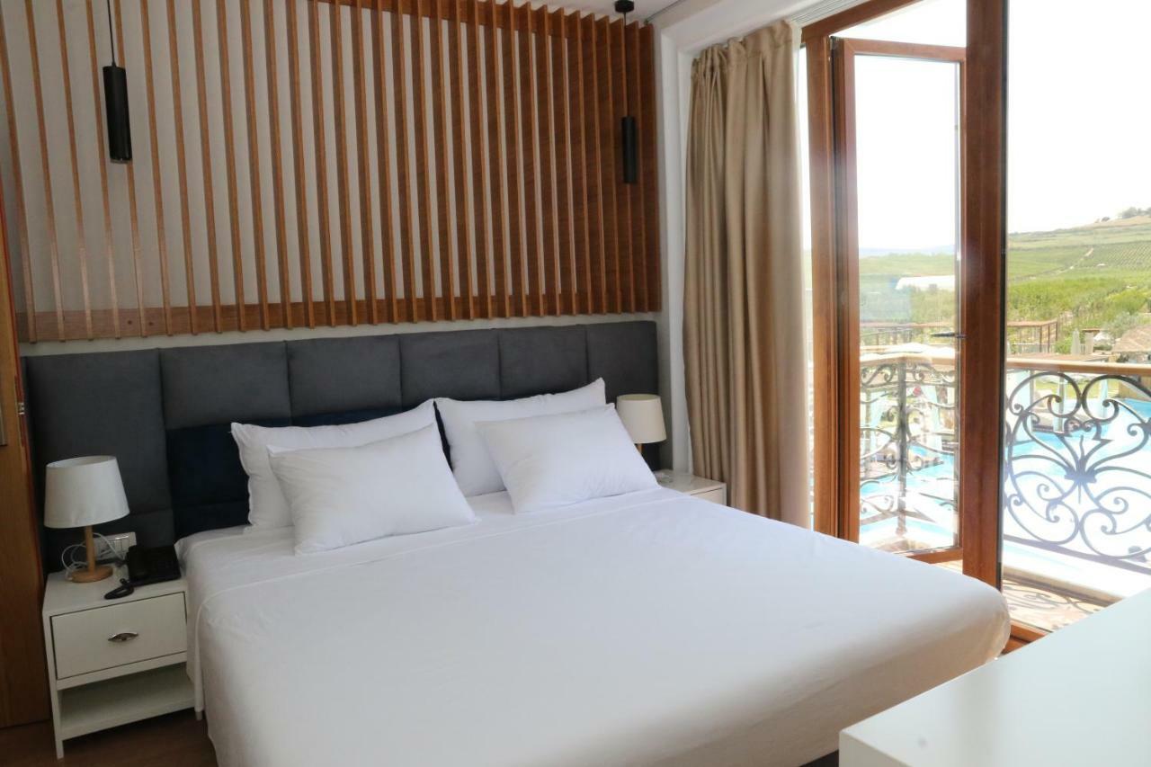 Vinea Resort Durres Exterior photo